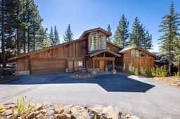 Mountain & lake-view w/ spa, wet bar, pool access - Image 3